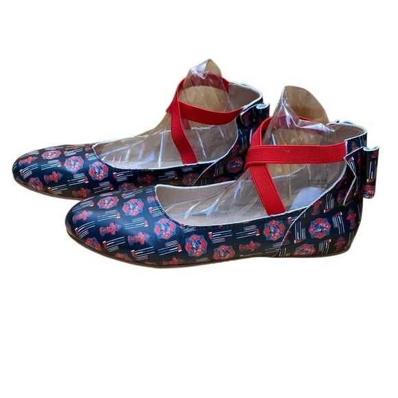 Monkey Feet Black Leather Firefighter Printed Strappy Ballet Flats Size 41 NEW - Picture 8 of 8